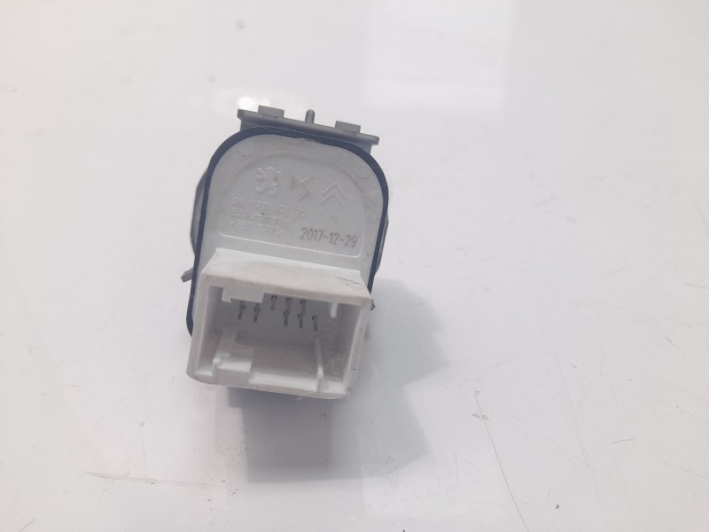 Recambio de mando retrovisor para citroën c4 cactus shine referencia OEM IAM 9817840980  