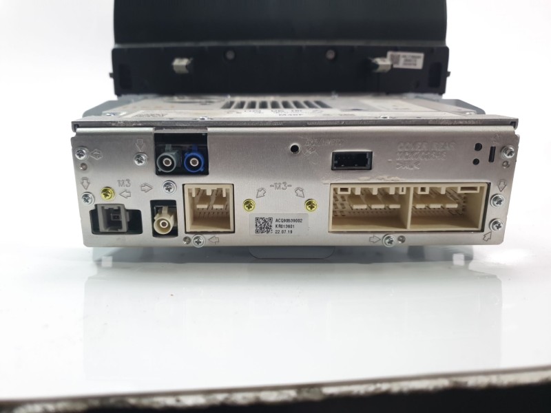 Recambio de sistema navegacion gps para kia stonic (ybcuv) drive referencia OEM IAM 96560H8461FHV  