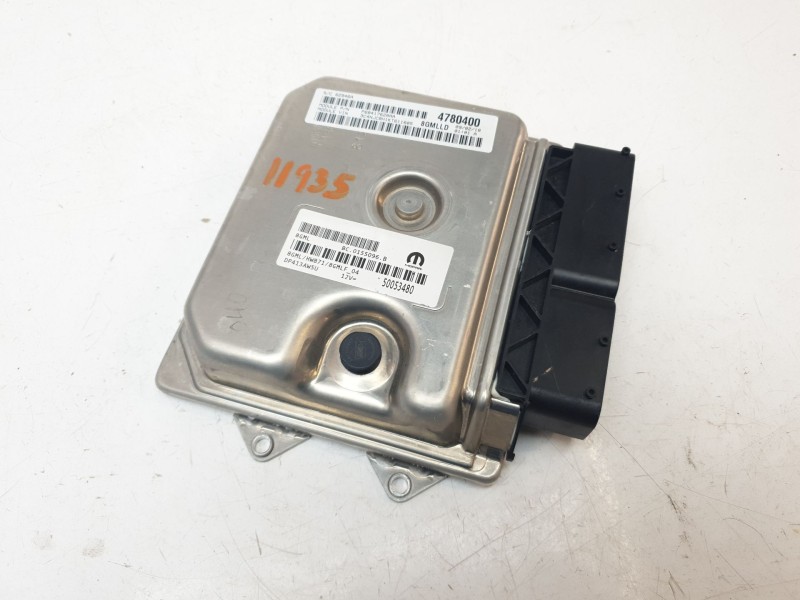 Recambio de centralita motor uce para jeep compass ii longitude 4x2 referencia OEM IAM 50053480  