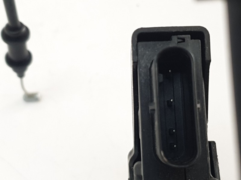 Recambio de cerradura puerta trasera derecha para citroën c4 berlina e-feel referencia OEM IAM 9832797480  