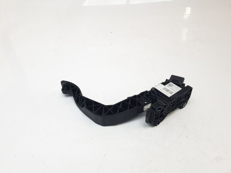 Recambio de pedal acelerador para citroën c4 berlina e-feel referencia OEM IAM 9827704480 6PV01352401 