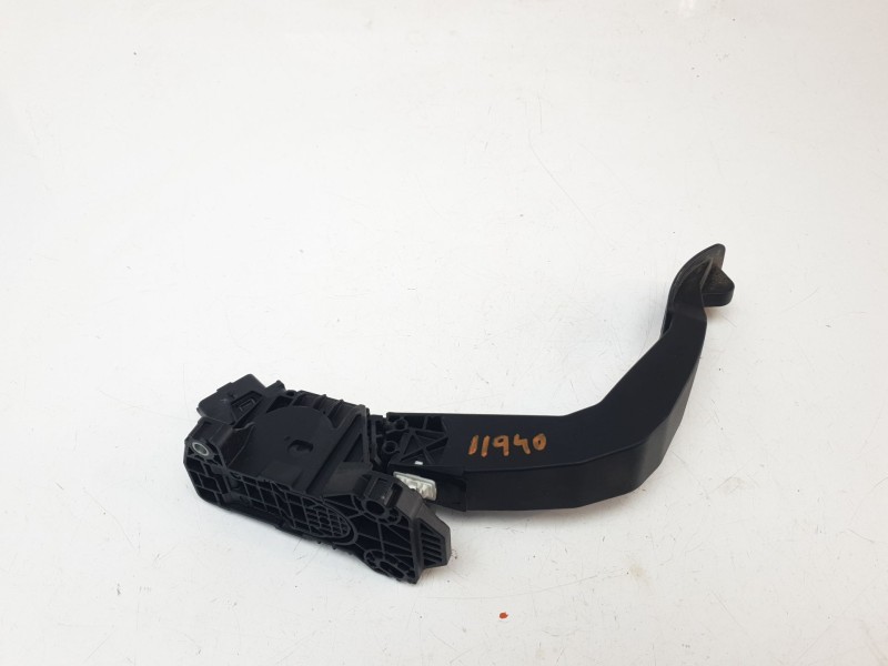 Recambio de pedal acelerador para citroën c4 berlina e-feel referencia OEM IAM 9827704480 6PV01352401 