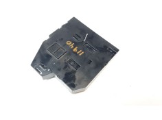Recambio de caja reles / fusibles para citroën c4 berlina e-feel referencia OEM IAM 9823532880   2
