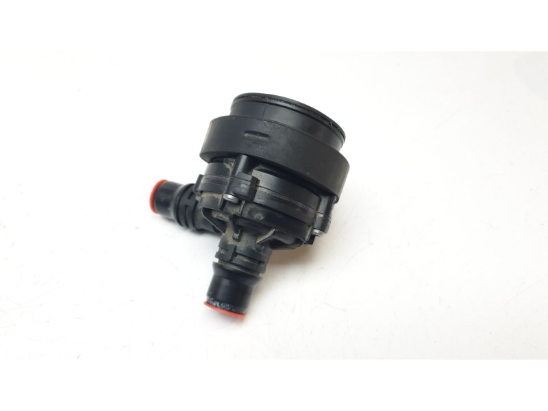 Recambio de bomba agua para citroën c4 berlina e-feel referencia OEM IAM 9833874480 0392023428 