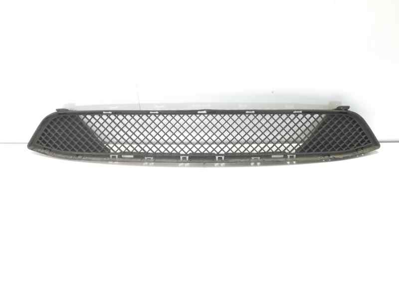 Recambio de rejilla paragolpes delantero para bmw x1 (e84) sdrive 18d referencia OEM IAM 51117303753  