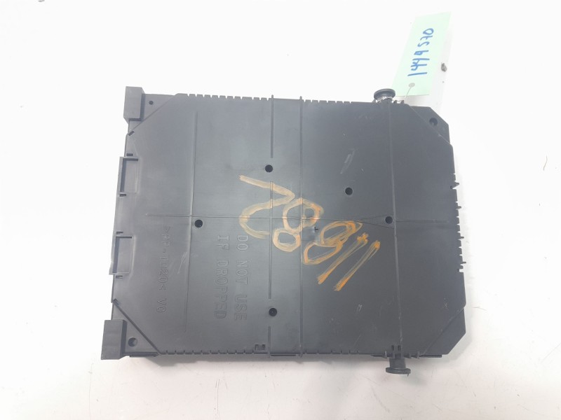 Recambio de caja reles / fusibles para citroën c4 cactus shine referencia OEM IAM 9819851280  