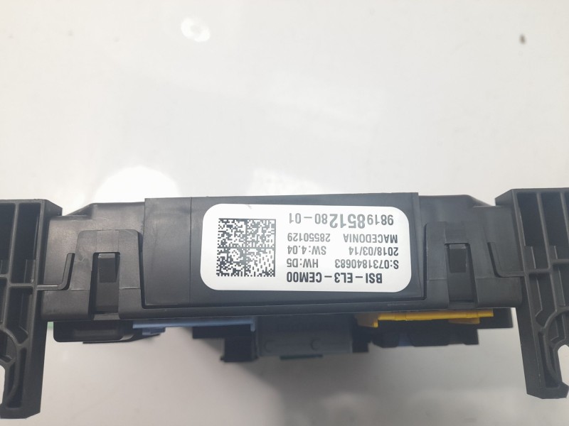 Recambio de caja reles / fusibles para citroën c4 cactus shine referencia OEM IAM 9819851280  