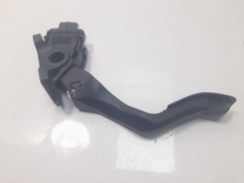 Recambio de potenciometro pedal para citroën c4 cactus shine referencia OEM IAM 9671433780  