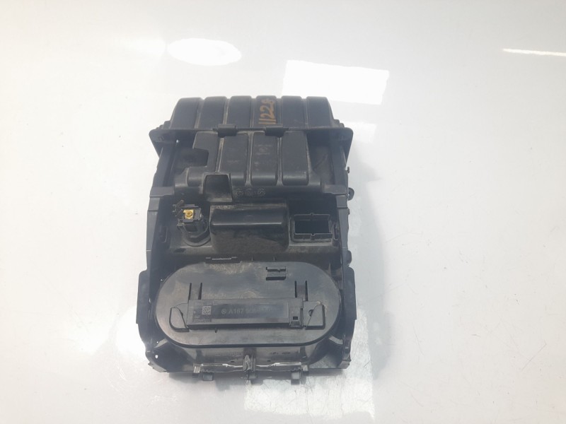 Recambio de guantera para mercedes-benz clase glb (bm 247) 1.3 cat referencia OEM IAM A17768057019051  
