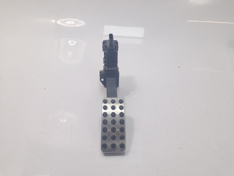 Recambio de potenciometro pedal para mercedes-benz clase glb (bm 247) 1.3 cat referencia OEM IAM A1773001900  