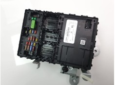 CAJA RELES / FUSIBLES HU5T15604BCL HU5T15604BCL 