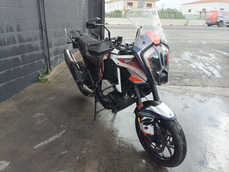 ktm super adventure del año 2021