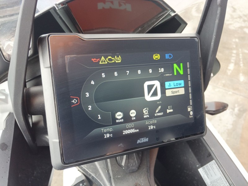 ktm super adventure del año 2021