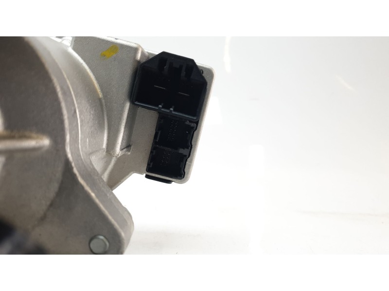 Recambio de columna direccion para kia sportage referencia OEM IAM 56300R2100  