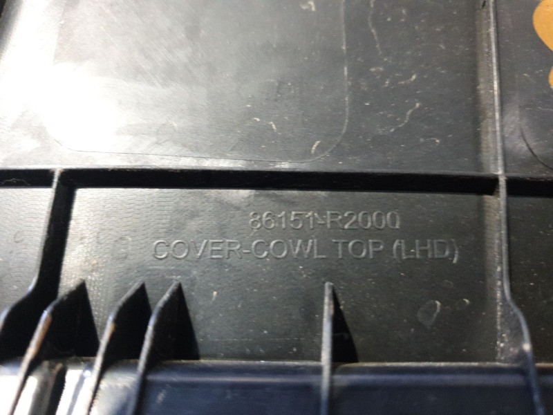 Recambio de torpedo para kia sportage referencia OEM IAM 86151R2000  