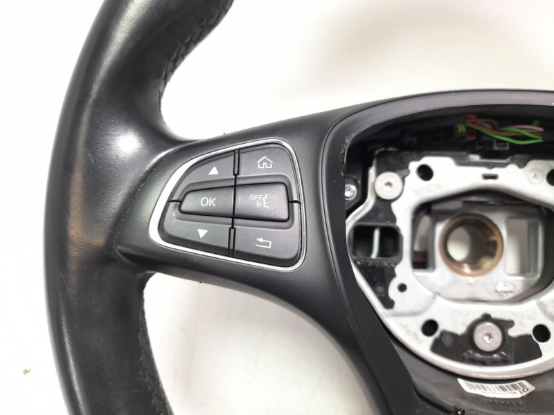 Recambio de volante para mercedes-benz clase c (w205) familiar 2.1 cdi cat referencia OEM IAM 0004601803  