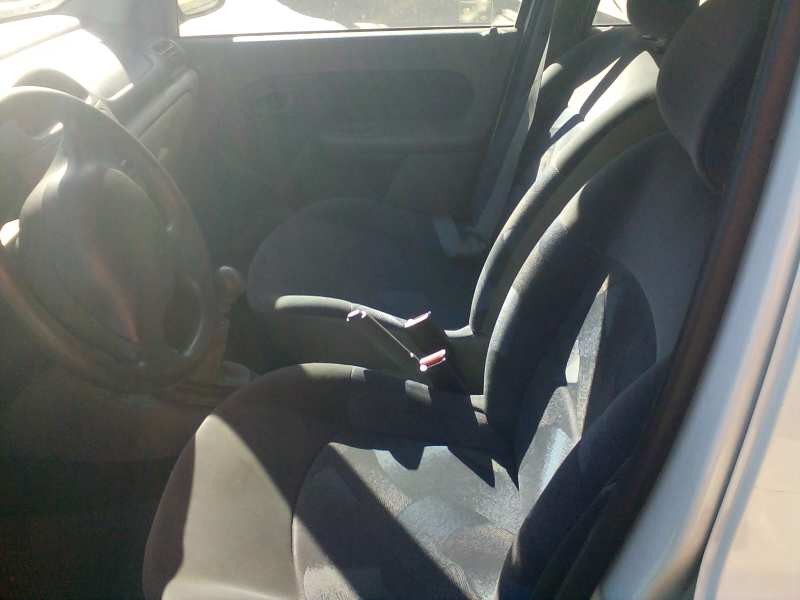 renault clio ii fase i (b/cbo) del año 1999