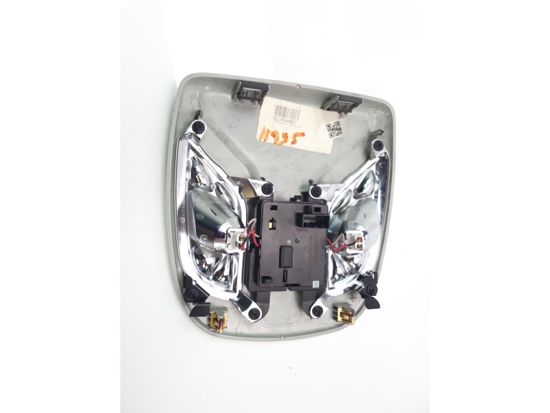 Recambio de luz interior para jeep compass ii longitude 4x2 referencia OEM IAM P6QJ10PS4AA9653  