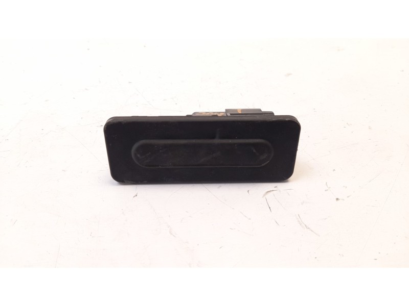 Recambio de maneta exterior porton para peugeot 208 1.6 blue-hdi fap referencia OEM IAM 9676028380 676028380 