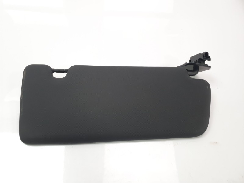 Recambio de parasol izquierdo para dacia duster iii eco-g 100 essential referencia OEM IAM 964013748R  