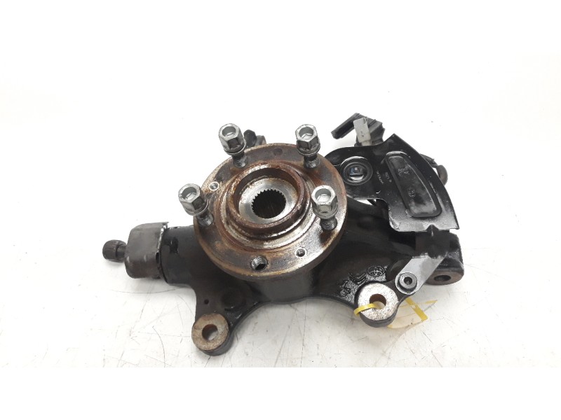 Recambio de mangueta delantera derecha para opel vivaro furgón 1.5 cdti dpf referencia OEM IAM 1617969380  