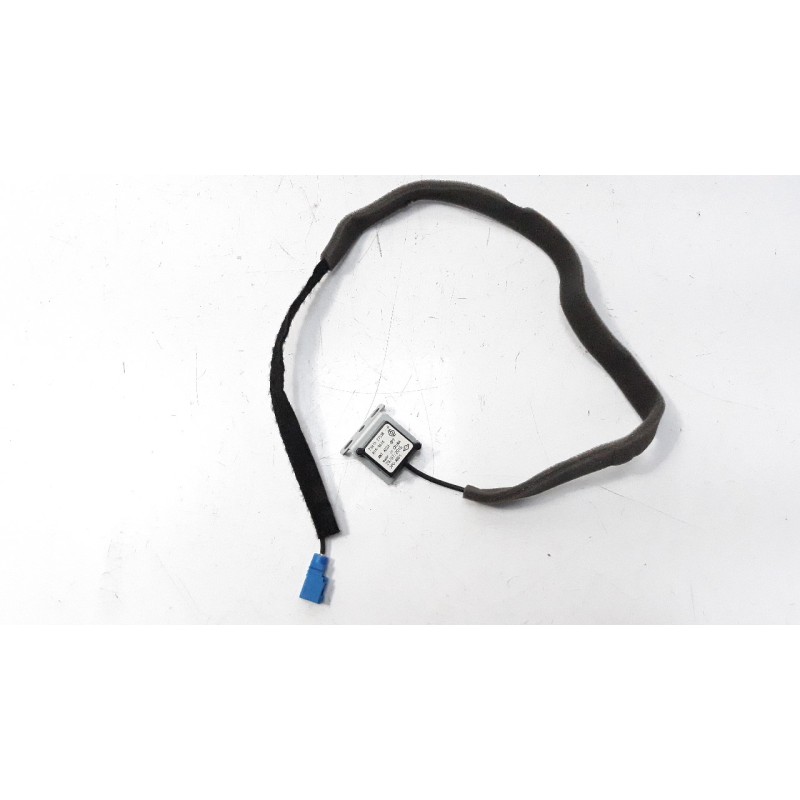 Recambio de antena para dacia logan mcv ii 1.5 dci diesel fap cat referencia OEM IAM 259752753R  