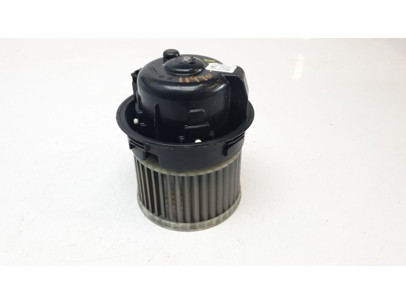 Recambio de ventilador calefaccion para citroën c4 berlina e-feel referencia OEM IAM 9840566480 7015011002 / 2021122292426 