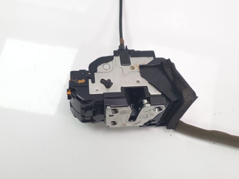 Recambio de cerradura puerta trasera derecha para nissan juke (f15) ultimate edition referencia OEM IAM 82500BA60B  