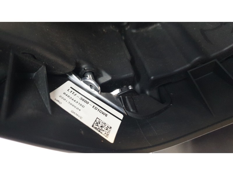 Recambio de volante para ford puma hybrid titanium design referencia OEM IAM L1TJ3600ED1GW6  