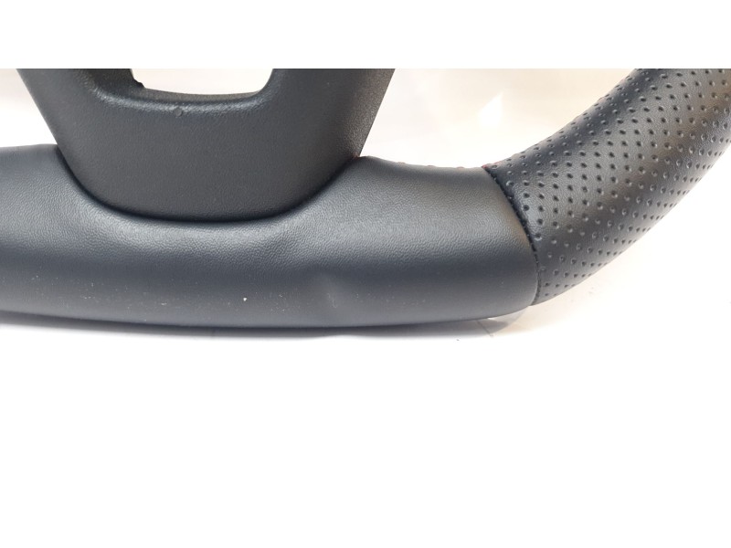 Recambio de volante para ford puma hybrid titanium design referencia OEM IAM L1TJ3600ED1GW6  