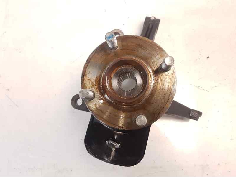 Recambio de mangueta delantera izquierda para suzuki celerio 1.0 12v cat referencia OEM IAM   