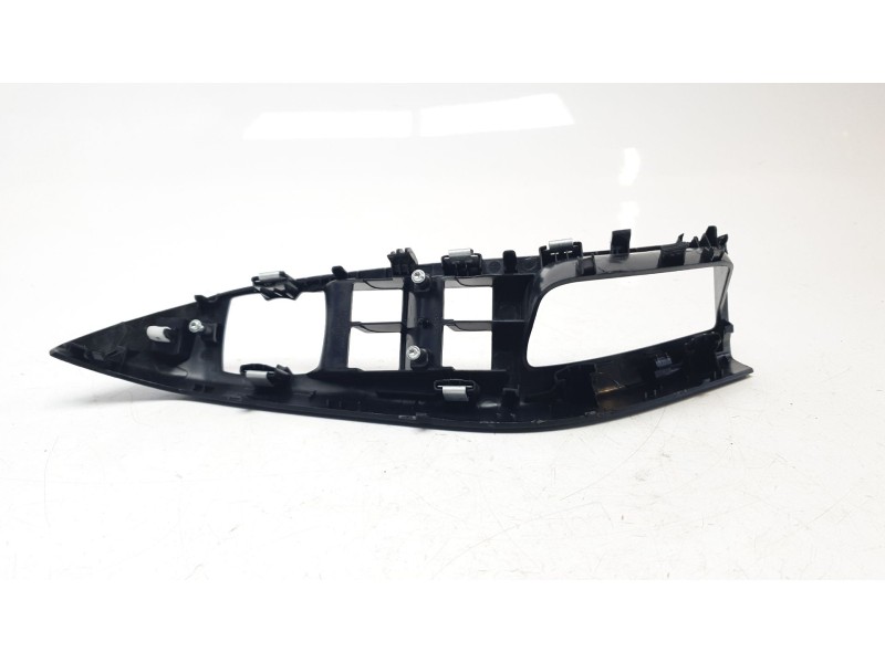 Recambio de moldura para ford puma hybrid titanium design referencia OEM IAM L1TBS240A41  