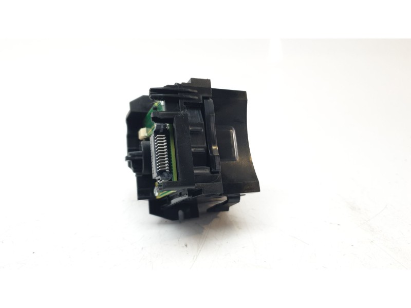 Recambio de mando limpia para ford puma hybrid titanium design referencia OEM IAM GN1517A553AB  