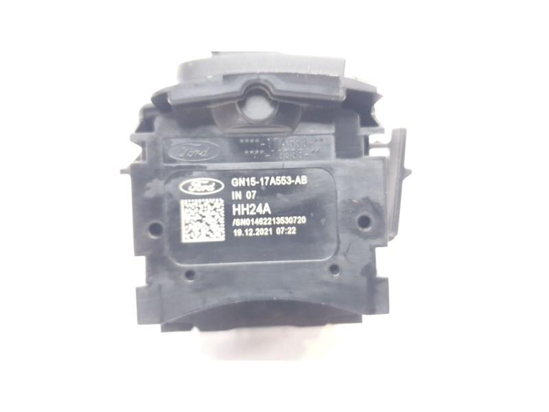 Recambio de mando limpia para ford puma hybrid titanium design referencia OEM IAM GN1517A553AB  