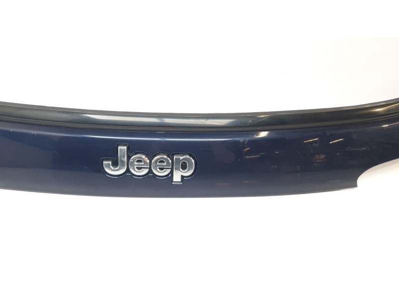 Recambio de molduras traseras para jeep compass ii 1.6 m-jet cat referencia OEM IAM 5UN43YBXAD  