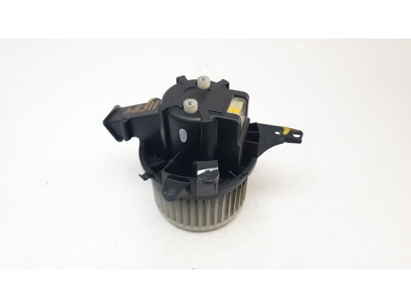 Recambio de ventilador calefaccion para jeep compass ii 1.6 m-jet cat referencia OEM IAM 68350343AA  