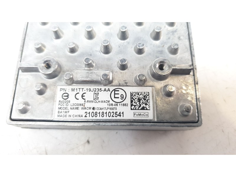 Recambio de modulo electronico para ford puma hybrid titanium design referencia OEM IAM M1TT19J235AA  