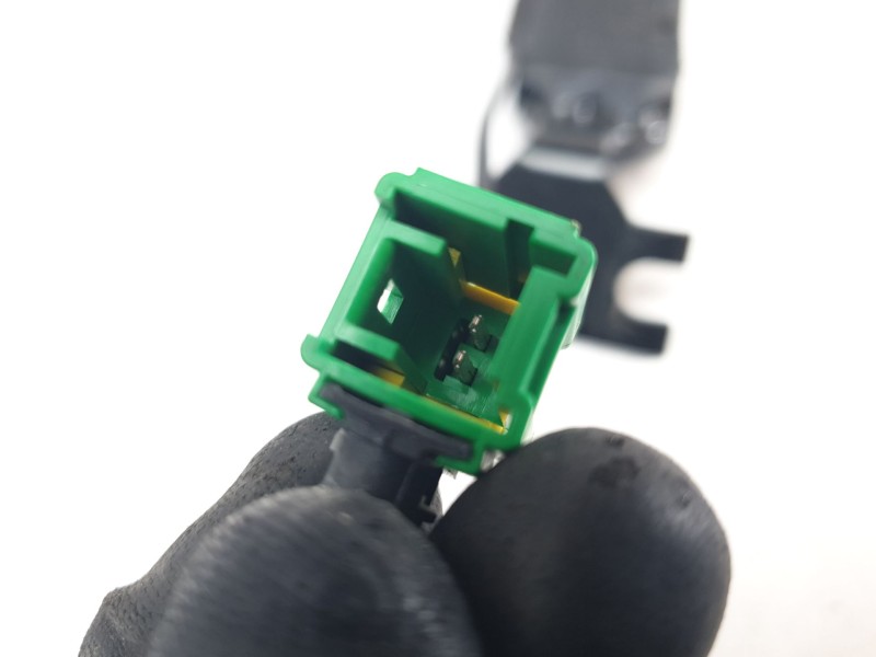 Recambio de enganche cinturon trasero central para maserati ghibli iii (m157) 3.0 referencia OEM IAM 670019306  