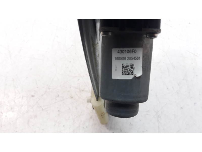 Recambio de elevalunas trasero derecho para renault megane iv berlina 5p 1.5 dci diesel fap energy referencia OEM IAM 827209091R