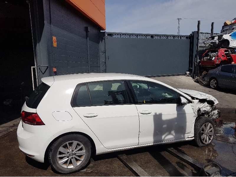 volkswagen golf vii lim. del año 2015