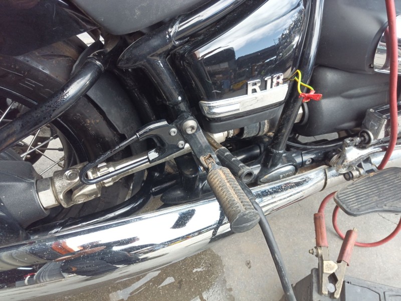 Recambio de estribo lateral para bmw r 18 r 18 classic (rh18) referencia OEM IAM   