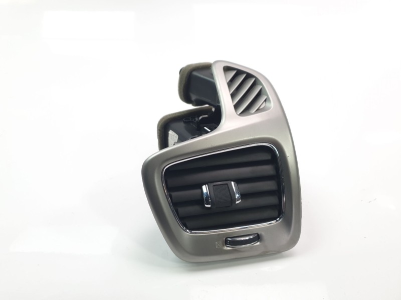 Recambio de aireador derecho para jeep compass ii longitude 4x2 referencia OEM IAM 5UT65NCCAD  