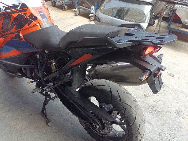 Recambio de subchasis trasero para ktm super adventure 1290 super adventure s referencia OEM IAM   