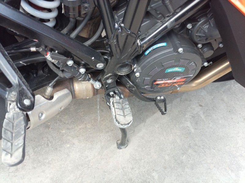 Recambio de estribos laterales para ktm super adventure 1290 super adventure s referencia OEM IAM   