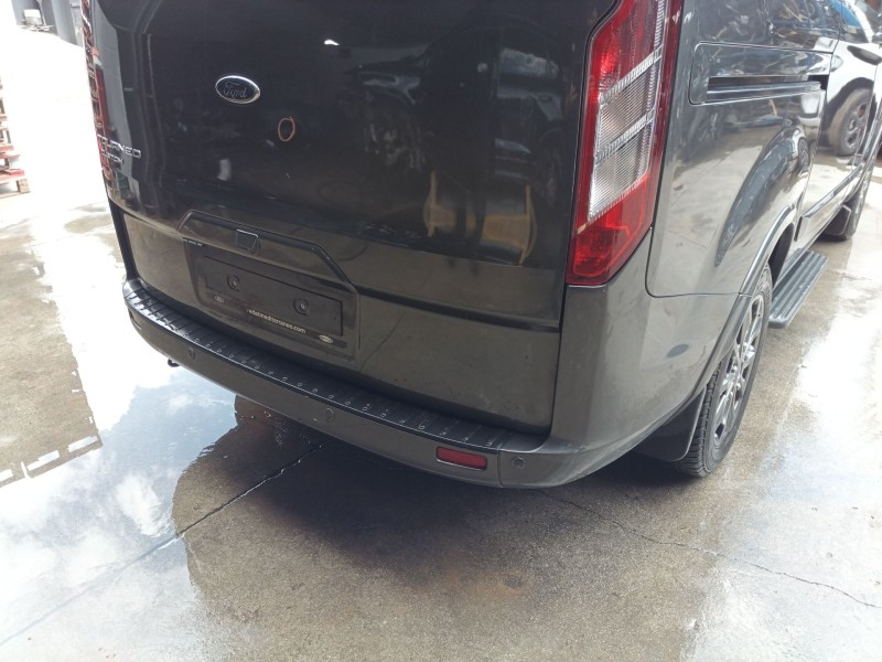 Recambio de paragolpes trasero para ford tourneo custom v362 autobús (f3) 2.0 ecoblue mhev referencia OEM IAM 2183639  107106113