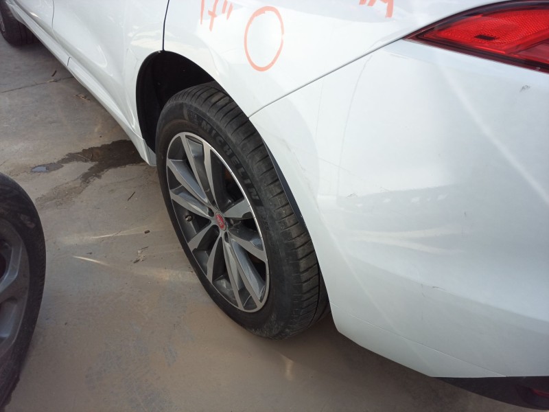 Recambio de transmision trasera izquierda para jaguar e-pace hse awd referencia OEM IAM   