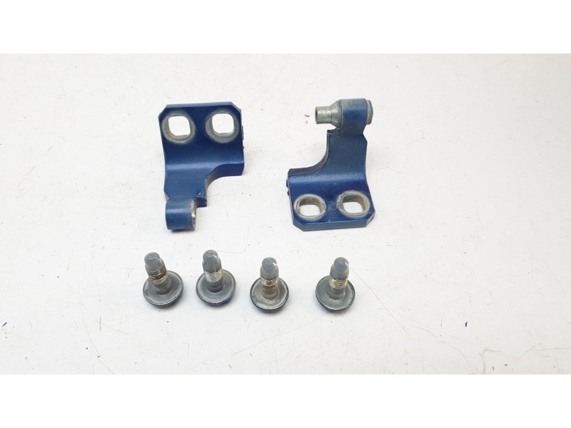 Recambio de bisagra puerta delantera izquierda para maserati ghibli iii (m157) 3.0 referencia OEM IAM 675000159  