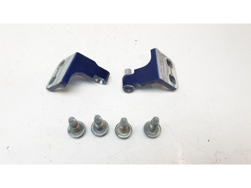 Recambio de bisagra puerta delantera izquierda para maserati ghibli iii (m157) 3.0 referencia OEM IAM 675000159  