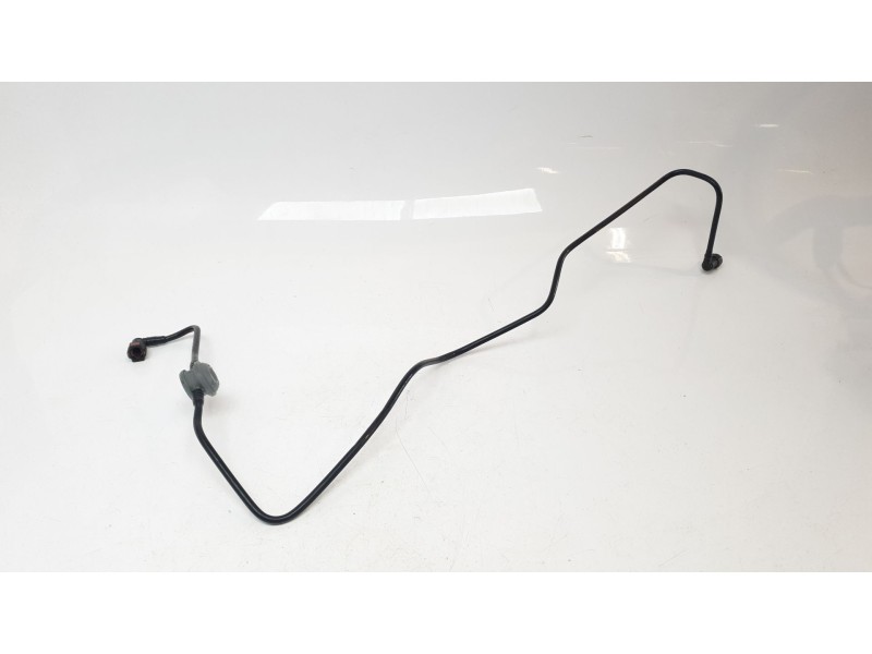 Recambio de tubo para porsche 911 (typ 997) carrera s coupe referencia OEM IAM 99720162500  