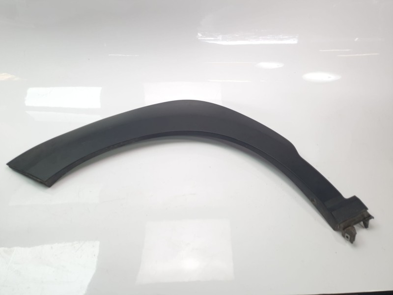 Recambio de aletin delantero izquierdo para hyundai kona referencia OEM IAM 87711J9000  